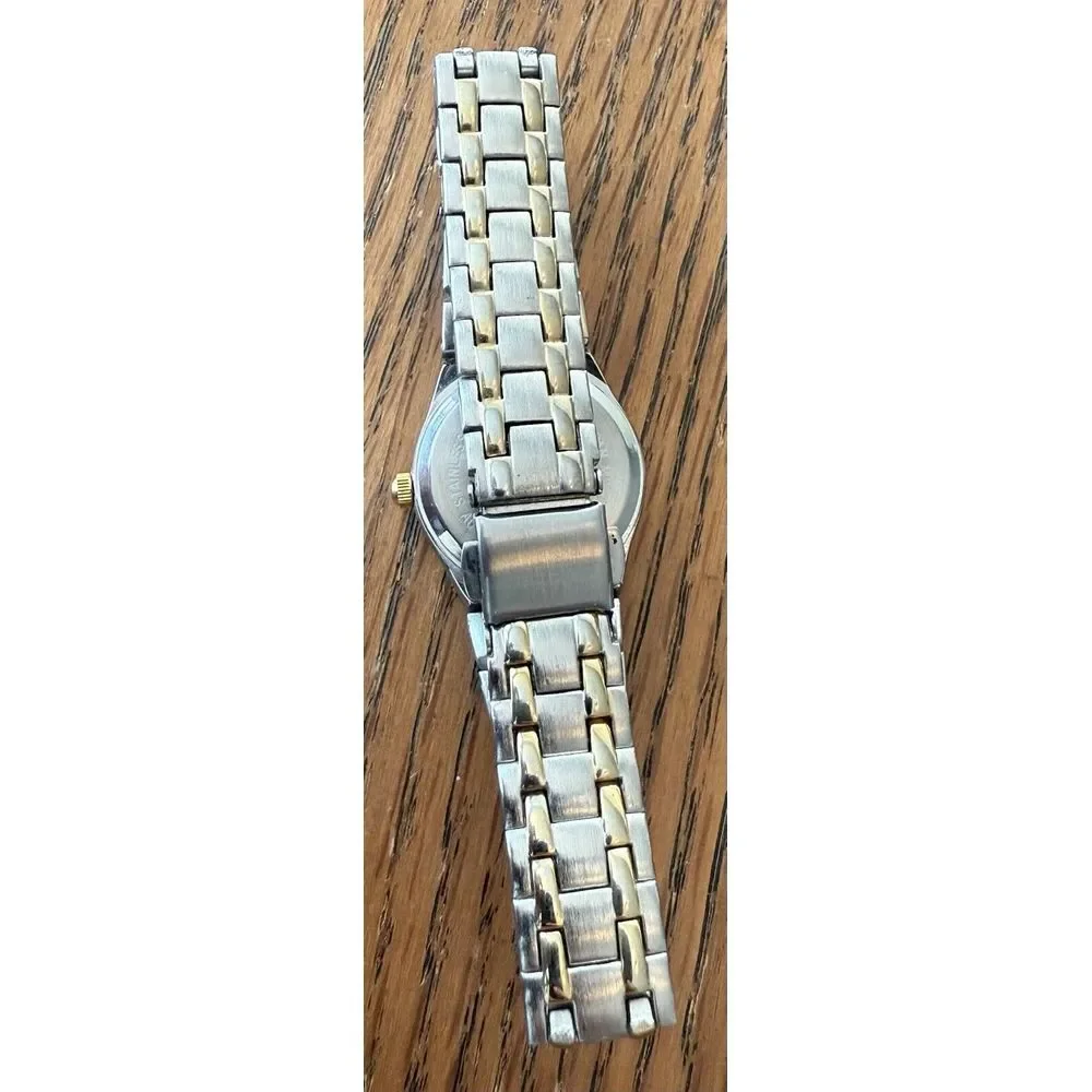 Vintage VIVANI Watch Womens Silver & Gold Tone Stainless Steel Classic Quartz‎